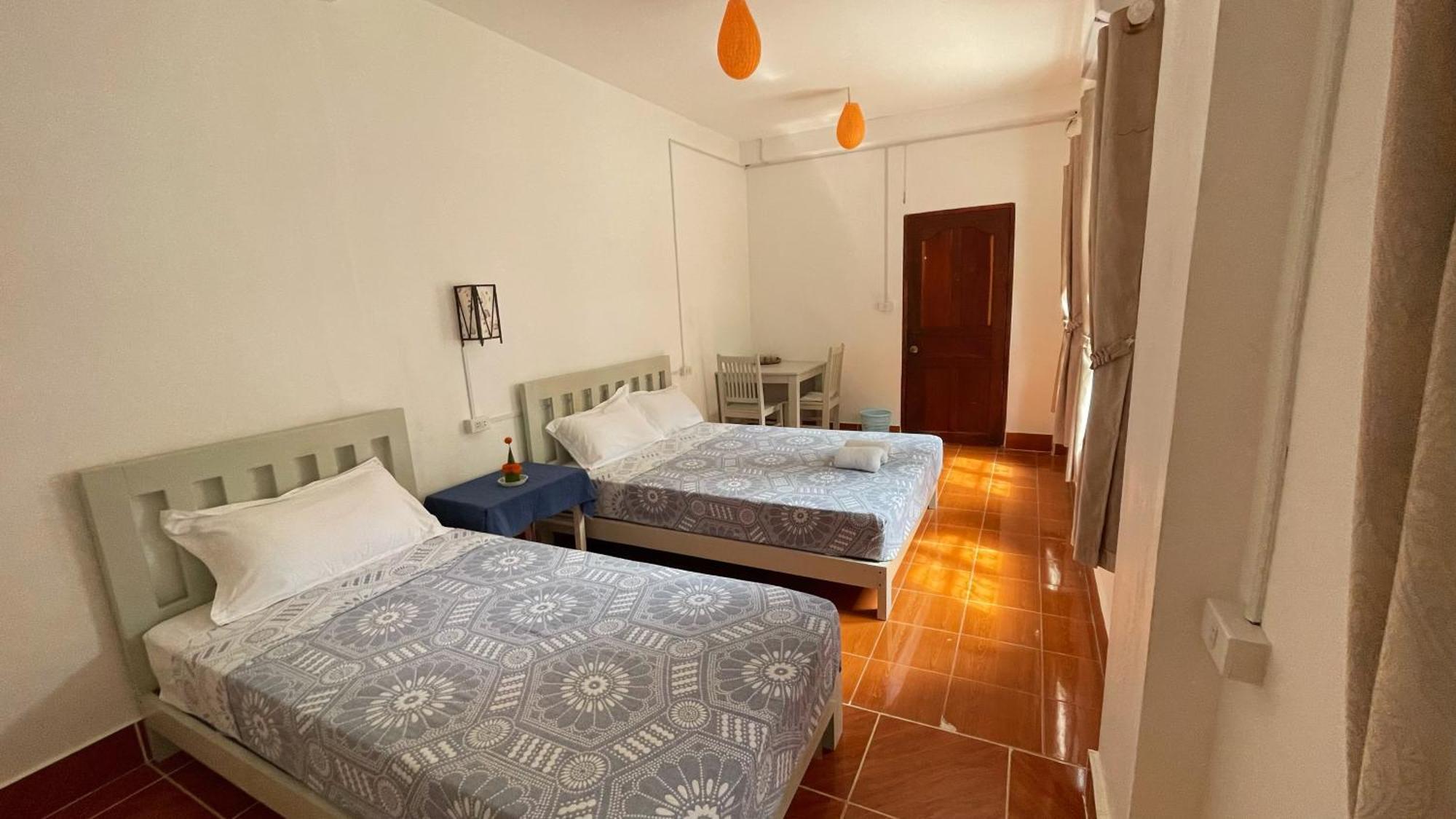 Moukdavan Guesthouse 琅勃拉邦 外观 照片