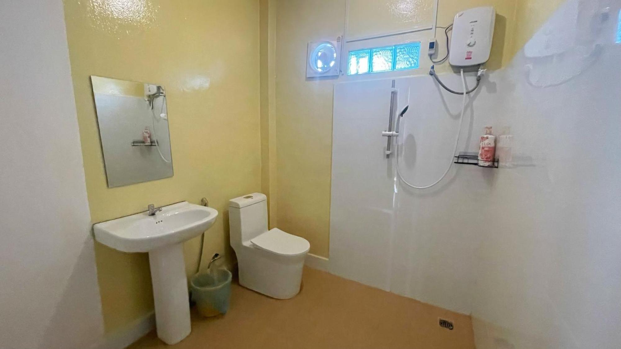 Moukdavan Guesthouse 琅勃拉邦 外观 照片
